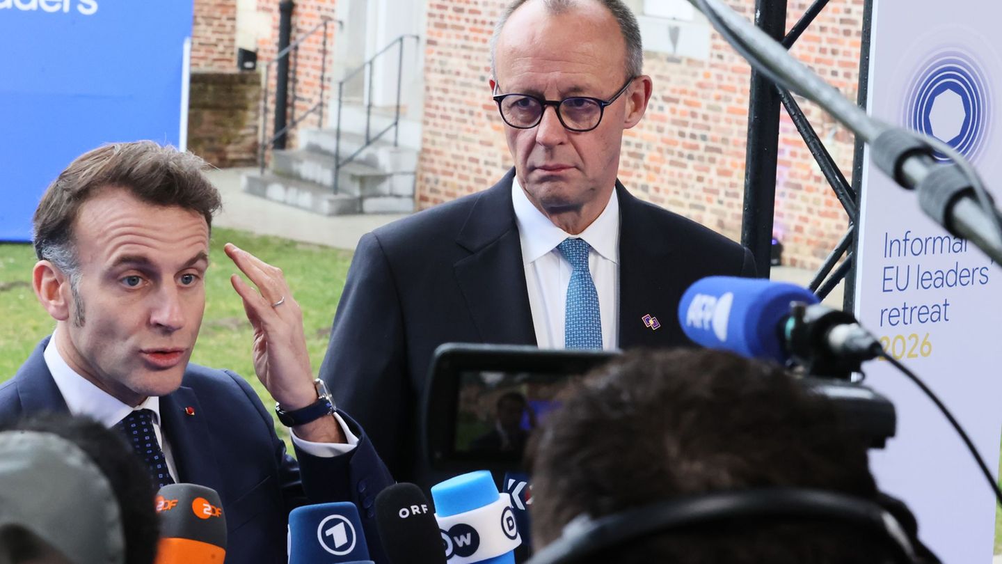 Betonen vor dem EU-Gipfel ihre Einigkeit: Macron und Merz. Foto: Francois Walschaerts/AP/dpa