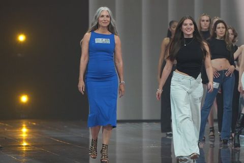 Ursula (56) findet: "Früher war ab 50 alles vorbei. Die Zeiten haben sich geändert!". Heidi Klum gibt ihr Recht und lässt sie