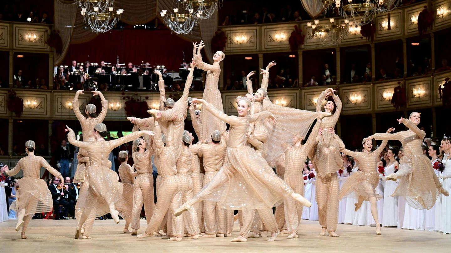 Tänzerinnen und Tänzer des Wiener Staatsballetts
