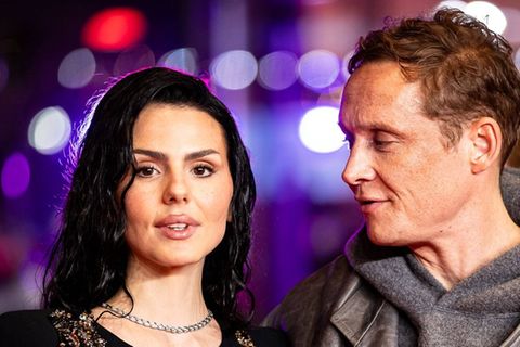 Matthias Schweighöfer und seine Ehefrau Ruby O. Fee bei der Eröffnung der Berlinale 2026.