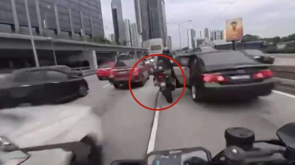 Ein Motorradunfall in Malaysia