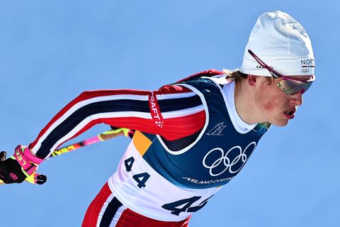 Johannes Hoesflot Klaebo hat sein achtes Gold bei Winterspielen gewonnen. Foto: Daniel Karmann/dpa