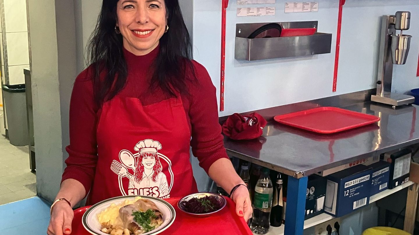 Elif Eralp führt die Linke als Spitzenkandidatin in die Wahl zum Berliner Abgeordnetenhaus am 20. September. Foto: Stefan Kruse/