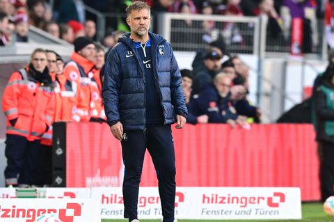 Viel Erfahrung: Freiburgs Co-Trainer Voßler, als er im Februar 2023 Chefcoach Streich vertrat. (Archivbild) Foto: Bernd Weißbrod