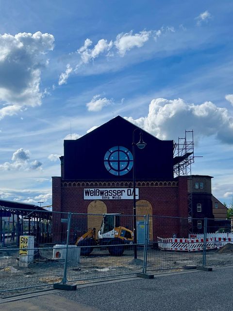 Der Bahnhof von Weißwasser, woher AfD-Chef Tino Chrupalla stammt