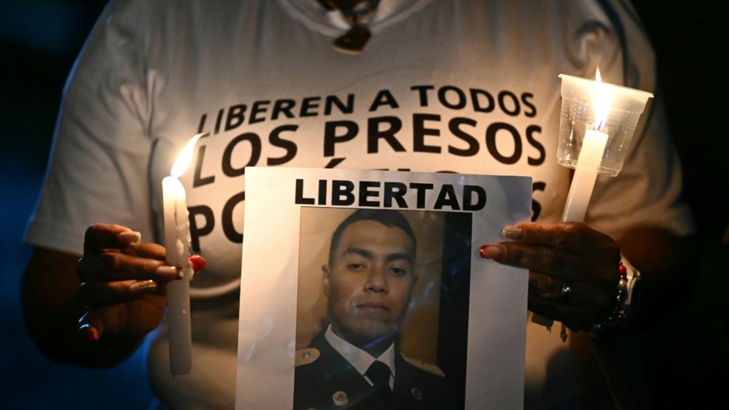 Angehörige fordern Freilassung politischer Gefangener