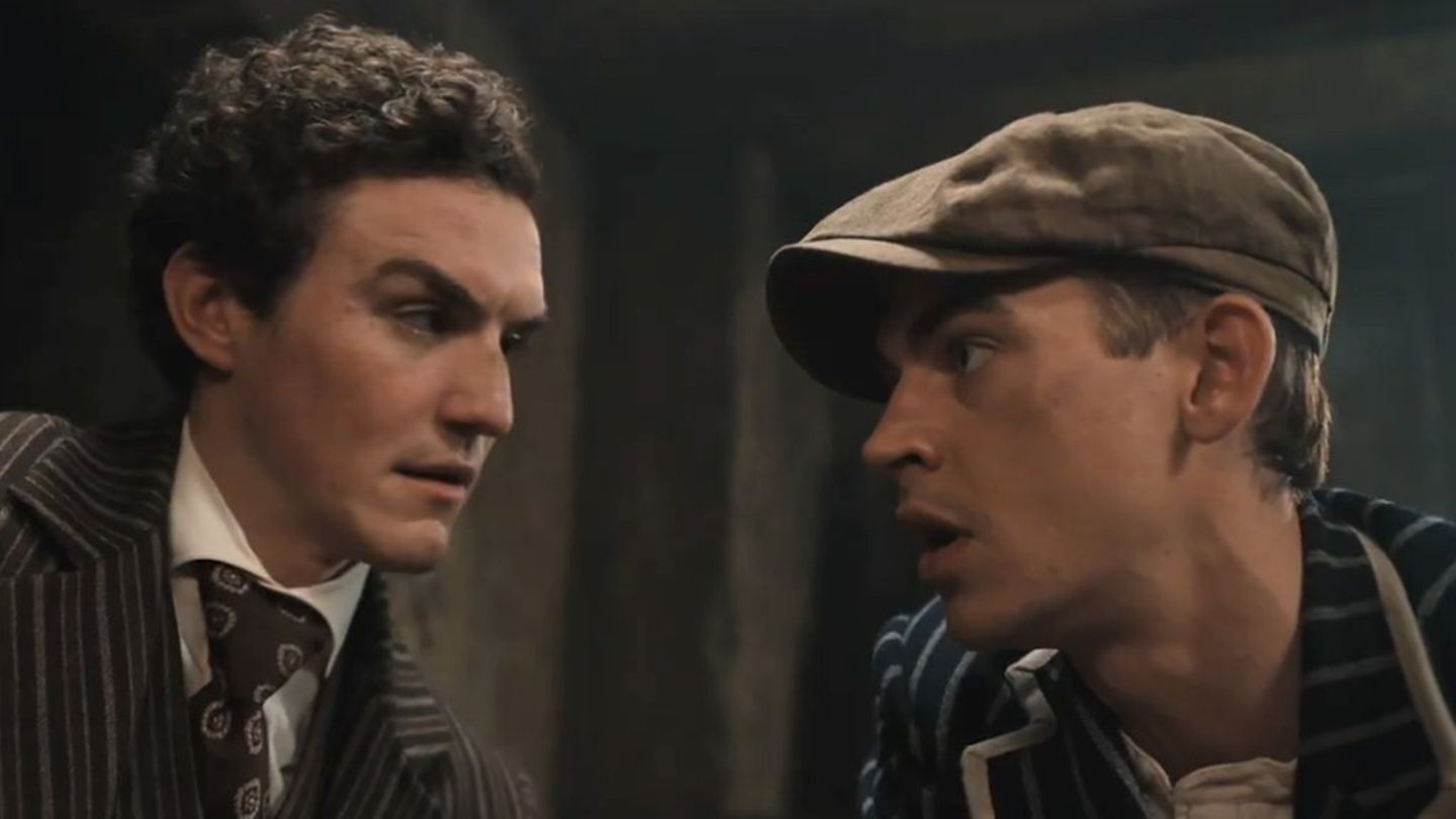 Starregisseur Guy Ritchie führt bei den ersten beiden Folgen von "Young Sherlock" Regie.