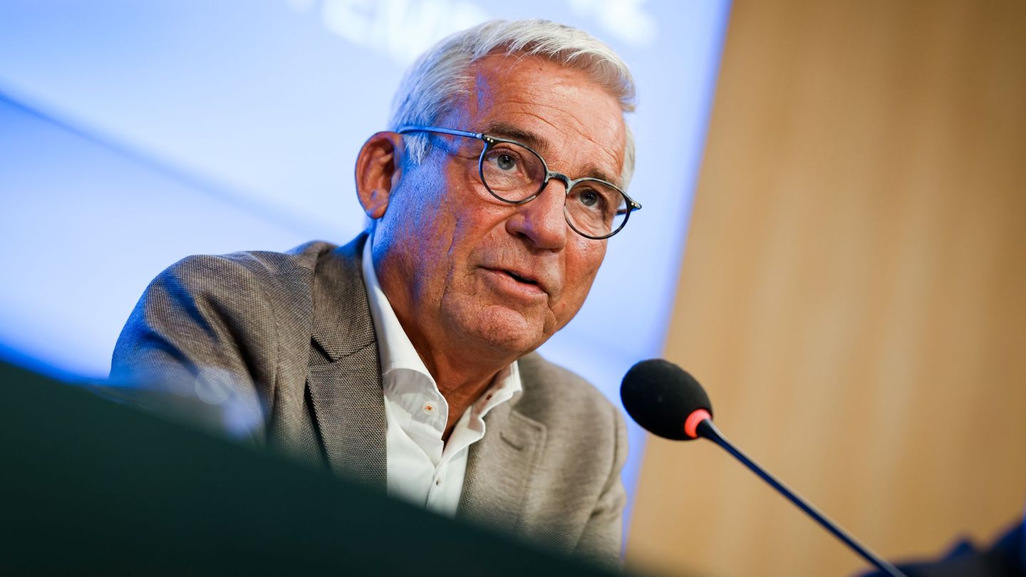 Wer wiederholt und uneinsichtig herumrase und sich Rennen liefere, dem müsse die Fahrerlaubnis lebenslänglich entzogen werden, s