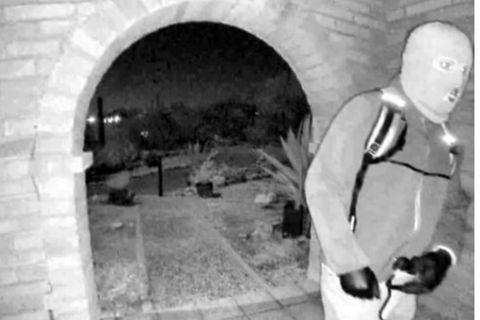 Überwachungsaufnahmen aus dem Haus von Nancy Guthrie