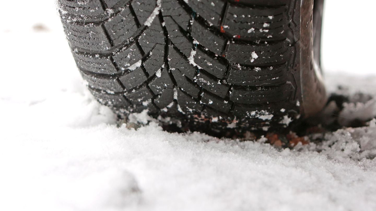 Wetter: Glatte Straßen in Niedersachsen und Bremen erwartet