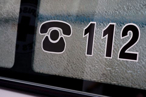 Auch der Rettungsdienst war vor Ort. (Symbolbild) Foto: David-Wolfgang Ebener/dpa