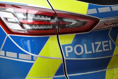 Rücklicht von Polizeifahrzeug
