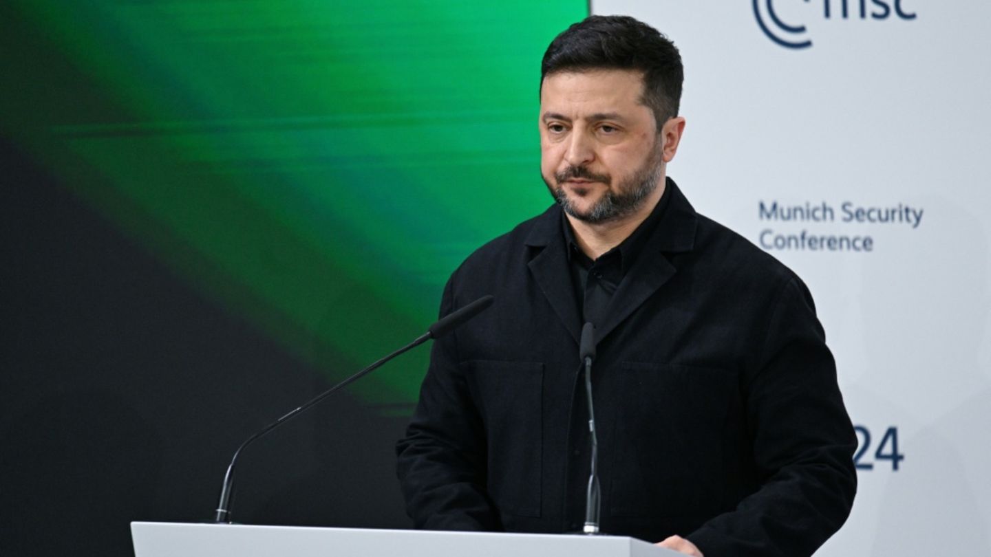 Selenskyj beklagt langsame Rüstungslieferungen - Zwei Tote bei russischen Angriffen