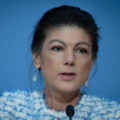 Sahra Wagenknecht beklagt höhere Armut in Deutschland