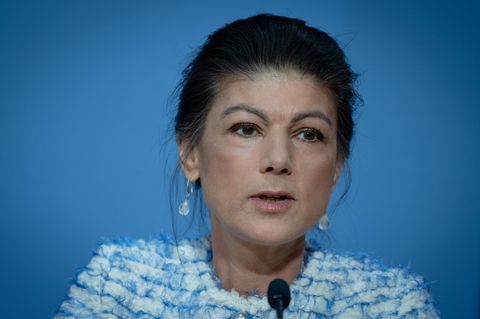 Sahra Wagenknecht beklagt höhere Armut in Deutschland
