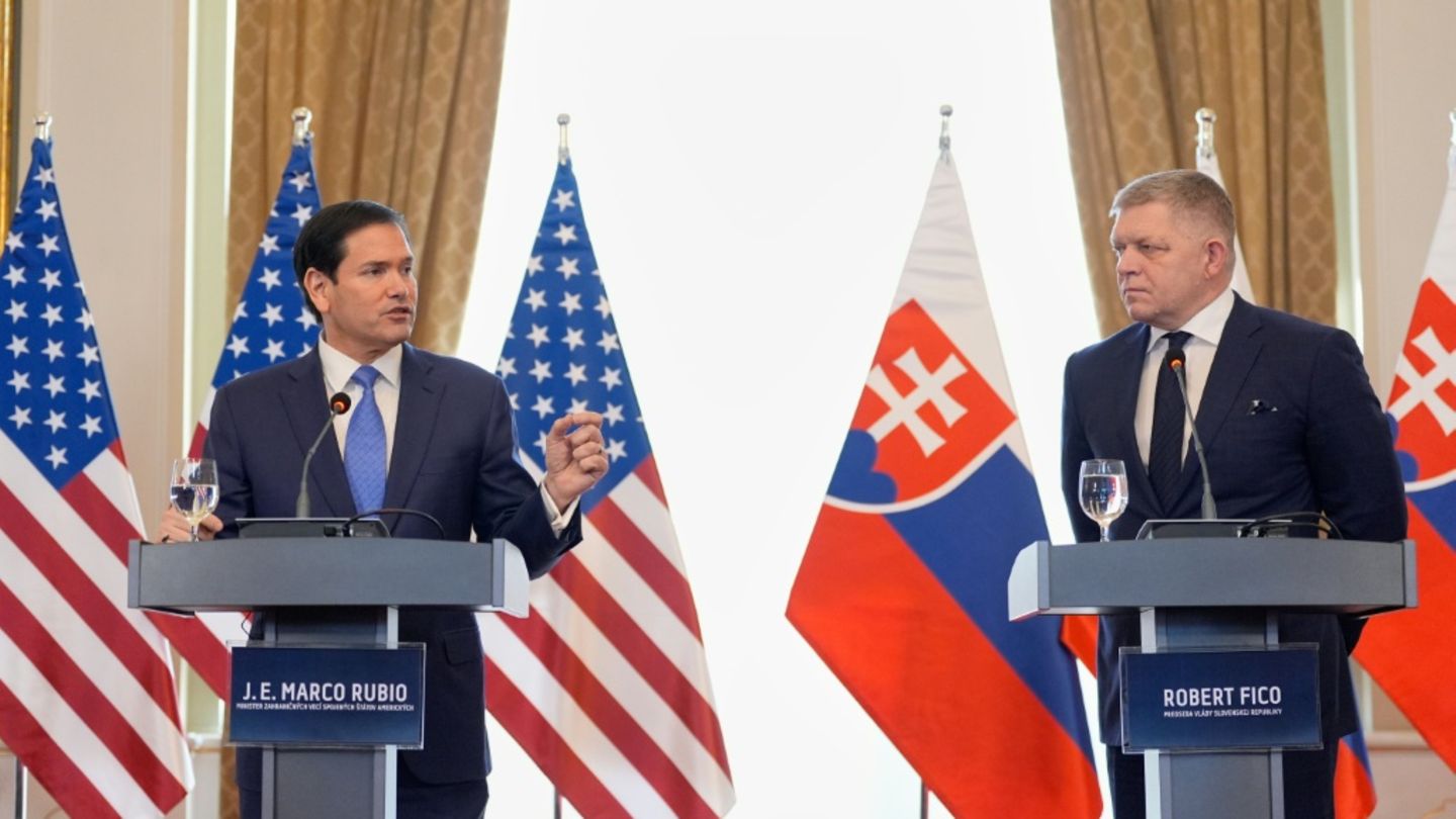 Marco Rubio (l.) und Robert Fico