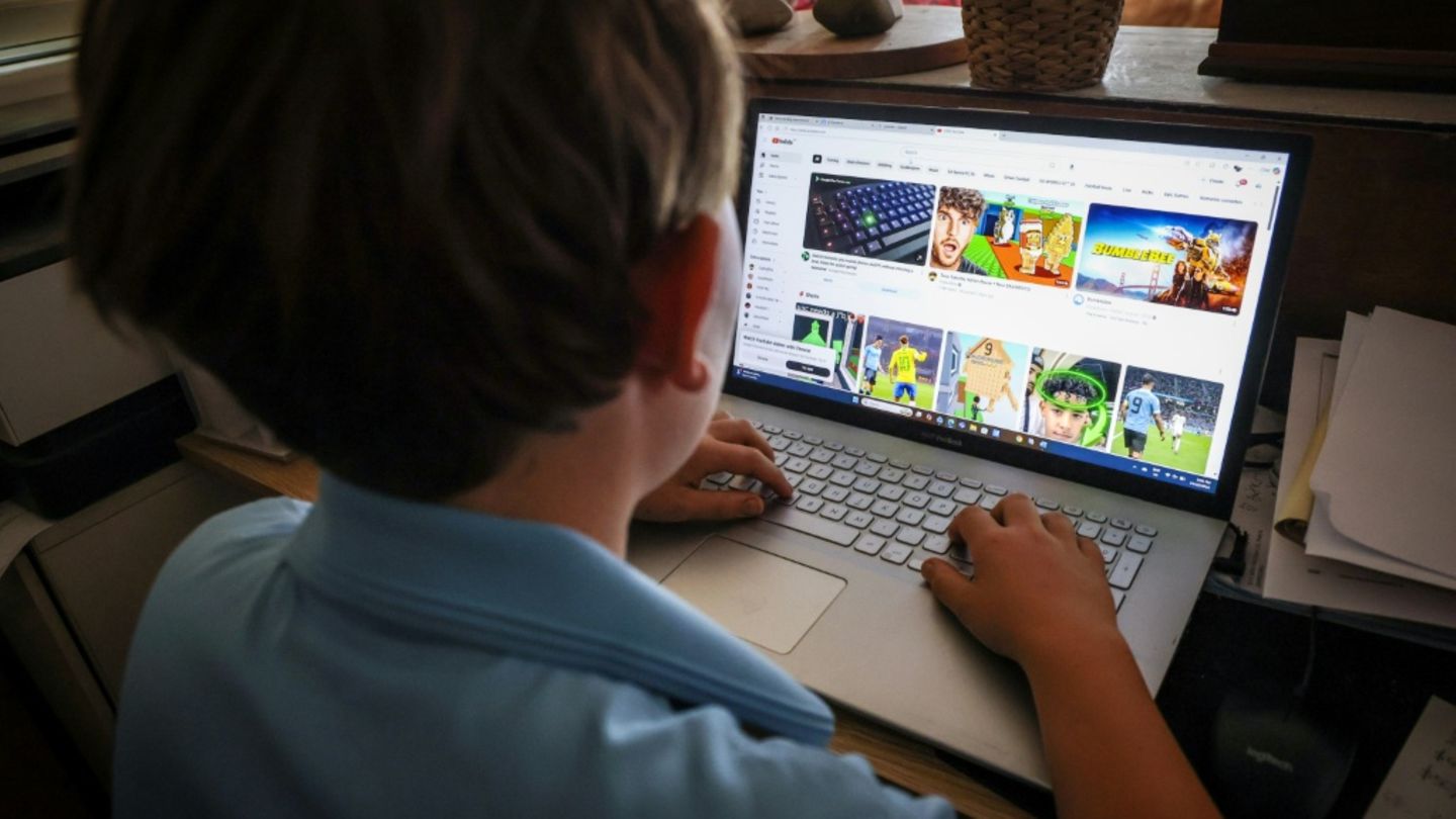 Hubig verteidigt SPD-Pläne für Social-Media-Verbot für Kinder unter 14 Jahren