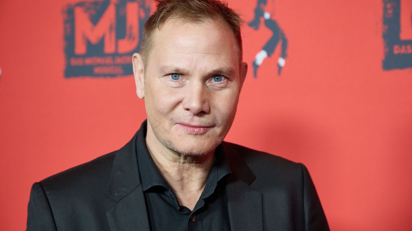 Der Schauspieler und Musiker Florian Harloff liebt die norddeutsche Mentalität. (Archivfoto) Foto: Georg Wendt/dpa