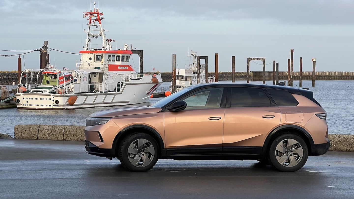 Opel Grandland E Long Range