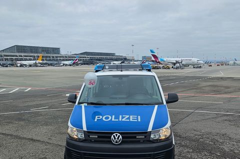 Die Bundespolizei hat einen Luftballon am Stuttgarter Flughafen abgefangen. Foto: -/Bundespolizeiinspektion Flughafen Stuttgart