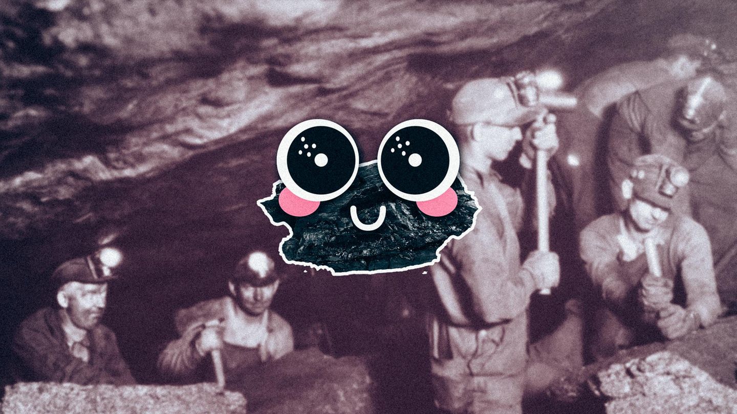 Trumps Coalie: Ein Stück Kohle mit einem süß gezeichneten Gesicht, im Hintergrund eine alte Fotografie von Bergarbeitern.