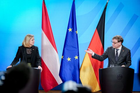 Außenminister Johann Wadephul (CDU) wollte in Lübeck mit den Kolleginnen und Kollegen aus Österreich, der Schweiz und Liechtenst