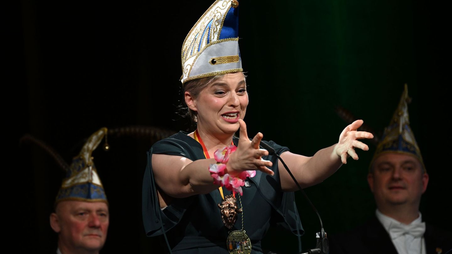 Fastnacht: Schlappmaulorden für redegewandte Katharina Schulze