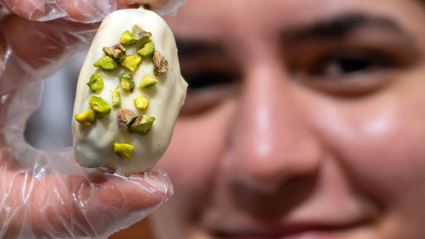 Süßes ist im Fastenmonat Ramadan gefragt. Foto: Sören Stache/dpa