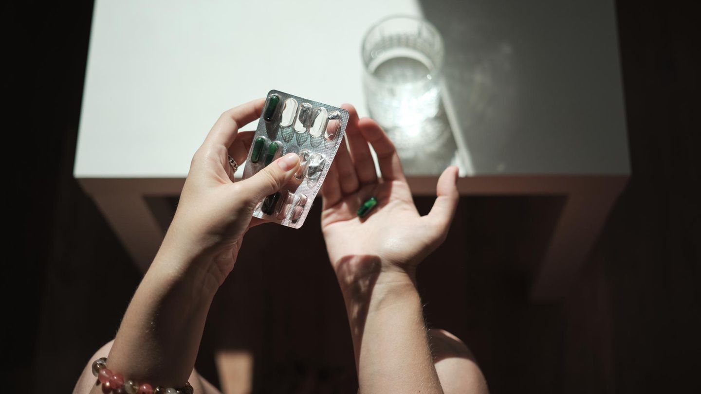 Fehlende Kontrollen: Wie gefährlich sind Nahrungsergänzungsmittel aus dem Internet?