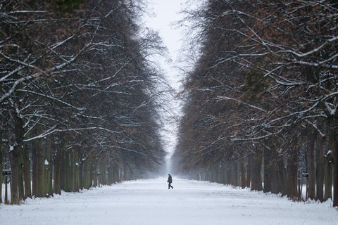 Das Wetter in Deutschland bleibt winterlich. Foto: Sebastian Kahnert/dpa