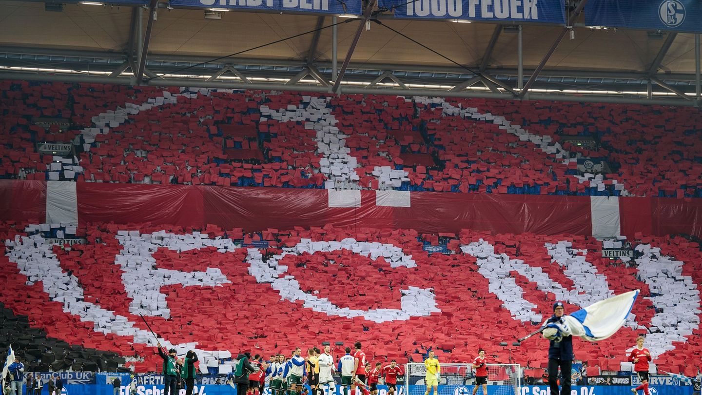 Der 1. FC Nürnberg bekommt einen neuen Nachwuchschef. (Archivbild) Foto: Bernd Thissen/dpa