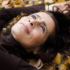 Will ich das noch? Viele Frauen stellen im mittleren Alter ihr Leben auf den Prüfstand