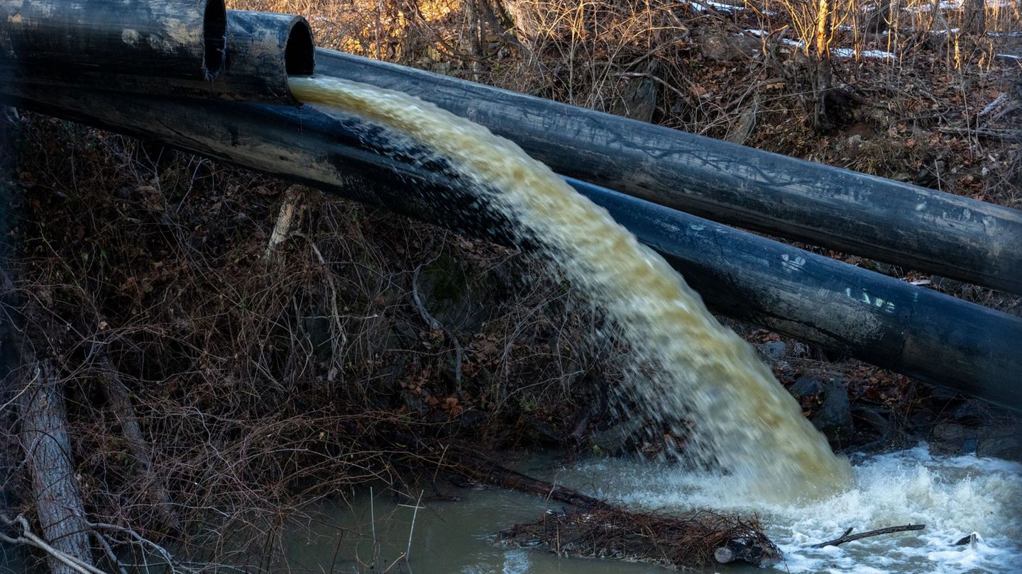 Im Januar kam es zu dem Bruch in der Leitung. Foto: Andrew Leyden/ZUMA Press Wire/dpa