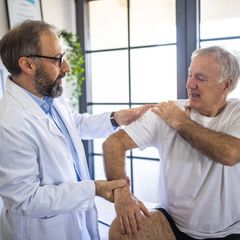 Ausgezeichnete Ärzte im Bereich Schulter- und Ellenbogenchirurgie