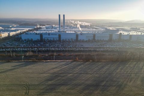 Die Elektromobilität spielt eine wichtige Rolle für die Autobauer in Ostdeutschland. Foto: Jan Woitas/dpa