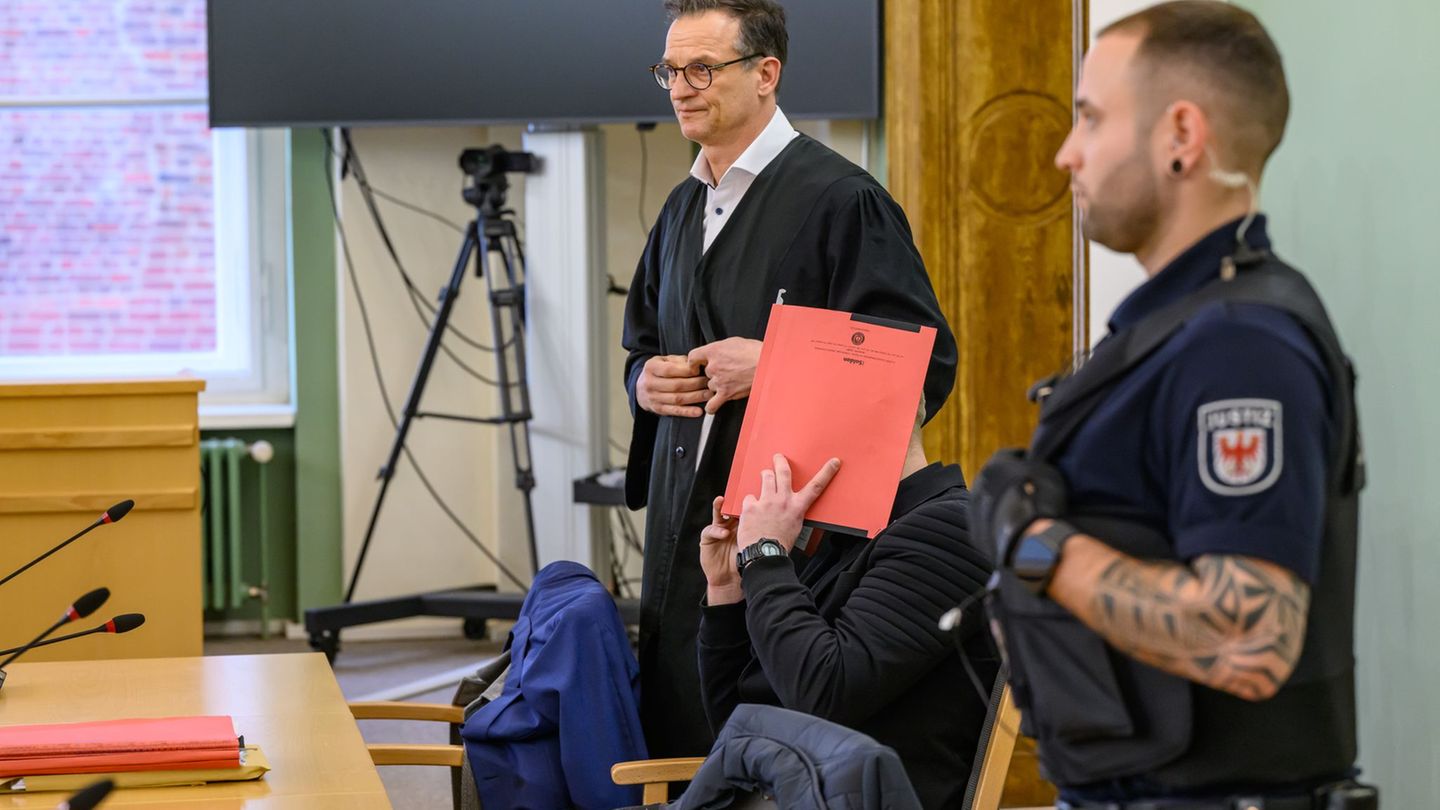 Bei Verfolgungsjagd gestorben: Tod von Polizist: Angeklagter fuhr wie ein "Rallyefahrer"