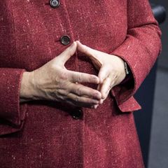 Merkle macht die Raute