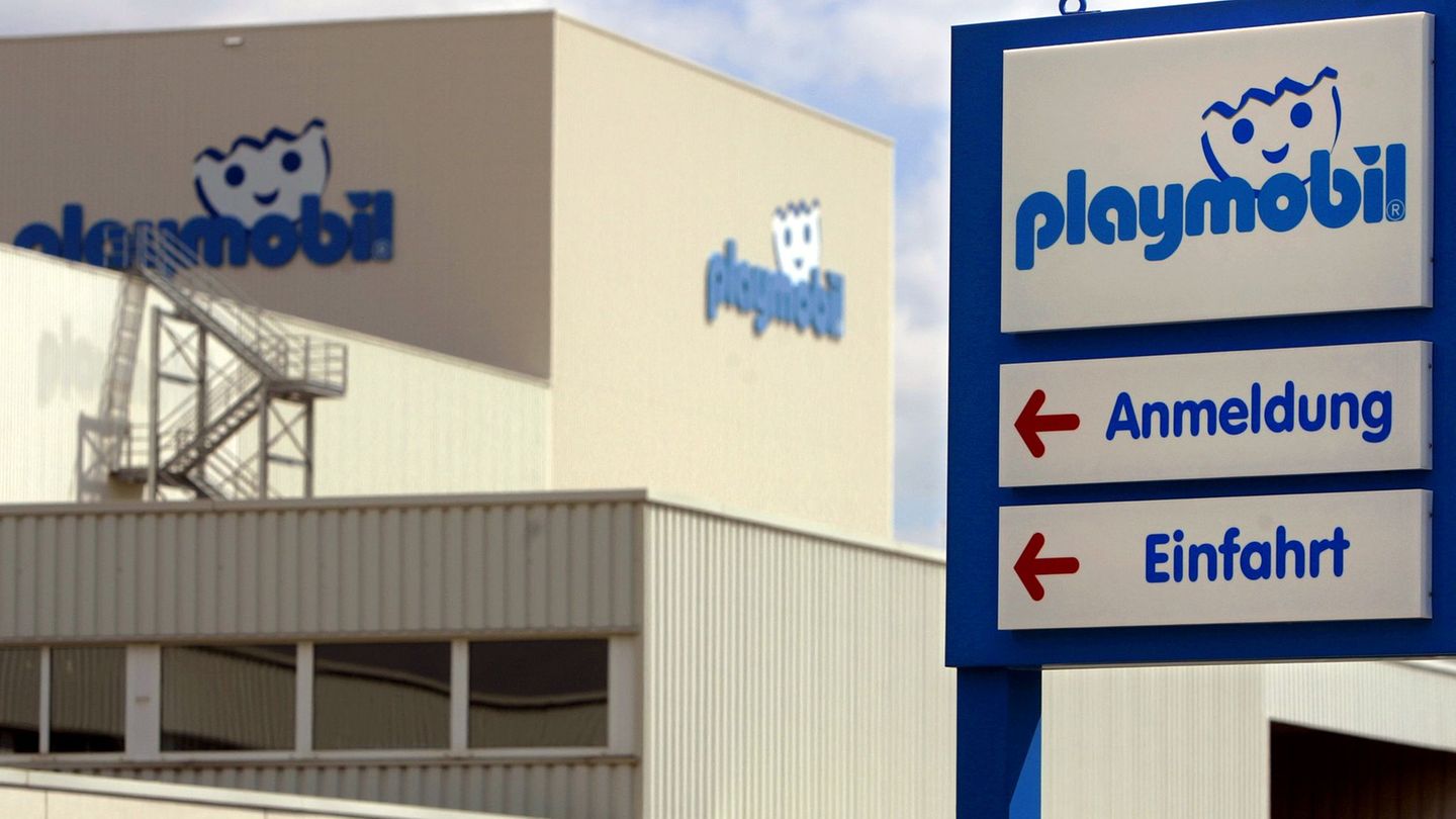 Die Playmobil-Produktion soll nach mehr als 50 Jahren in Dietenhofen eingestellt und an andere Standorte verlagert werden. (Arch