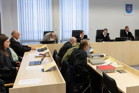 Zum Ende der Beweisaufnahme forderte die Staatsanwaltschaft mehrere Jahre Haft für aus ihrer Sicht beiden Rädelsführer einer kri