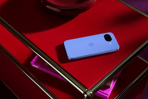 Das Design des Pixel 10a orientiert sich stark an seinem Vorgänger.