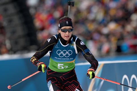 Franziska Preuß musste den nächsten Rückschlag am Schießstand hinnehmen. Foto: Hendrik Schmidt/dpa