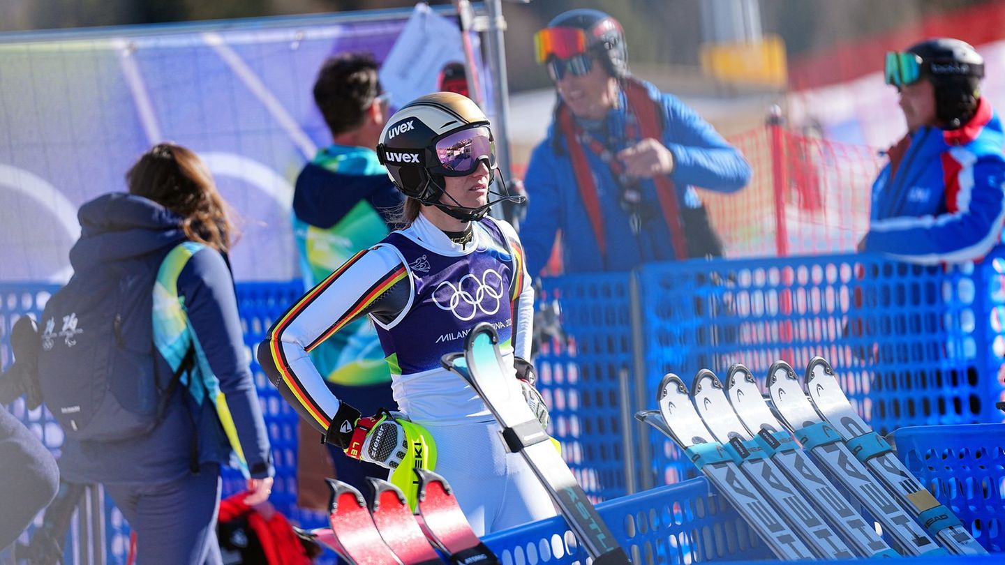 Medaillen-Traum geplatzt: Lena Dürr war sichtlich enttäuscht. Foto: Michael Kappeler/dpa