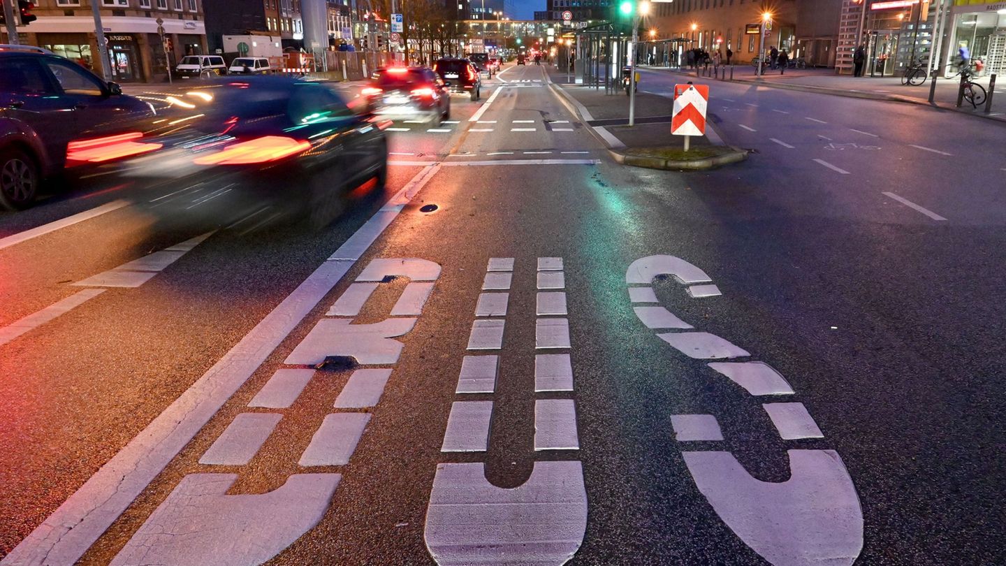 Kommende Woche wird weiter nach einer Einigung gesucht. (Symbolbild) Foto: Carsten Rehder/dpa