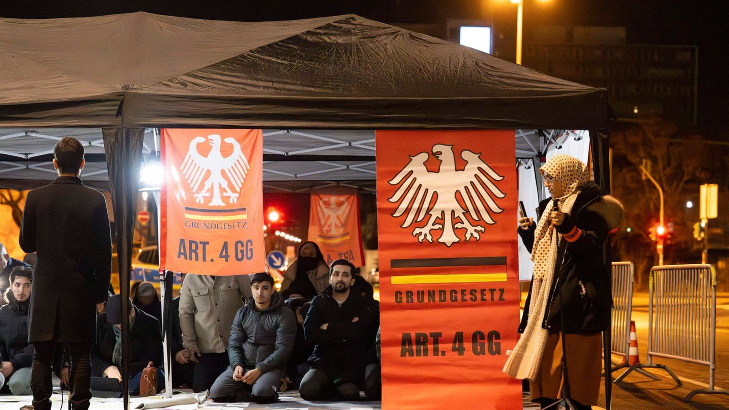 Umstrittene Veranstaltungen im Freien in Frankfurt-Rödelheim haben den Hessischen Verwaltungsgerichtshof beschäftigt. (Archiv) F