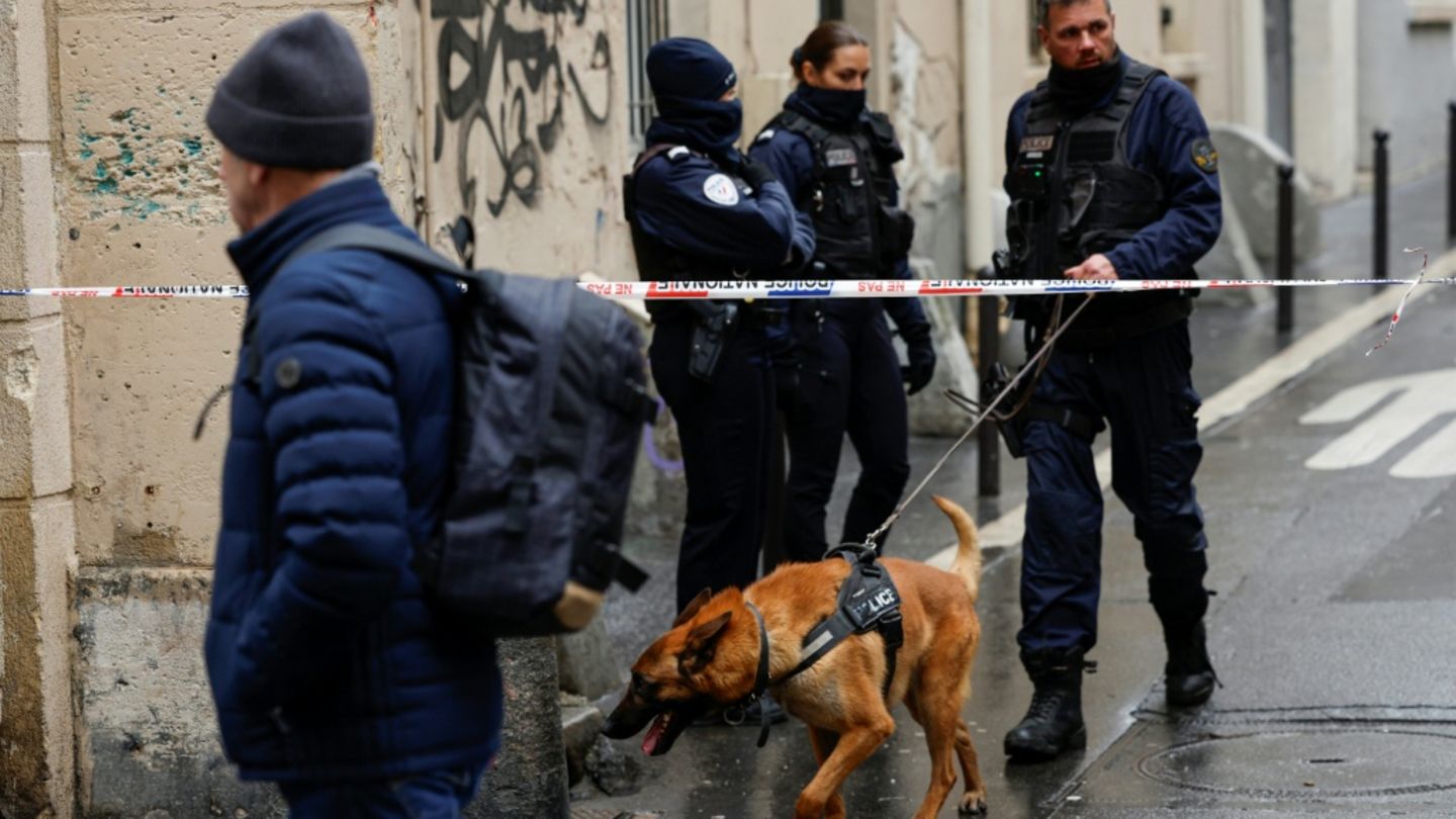 Polizei an LFI-Parteizentrale