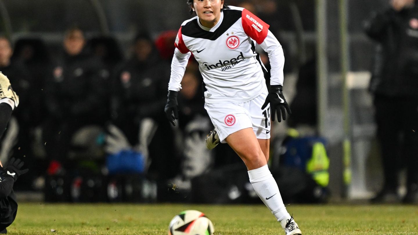 Remina Chiba traf schon früh zum Führungstor. (Archivbild) Foto: Arne Dedert/dpa