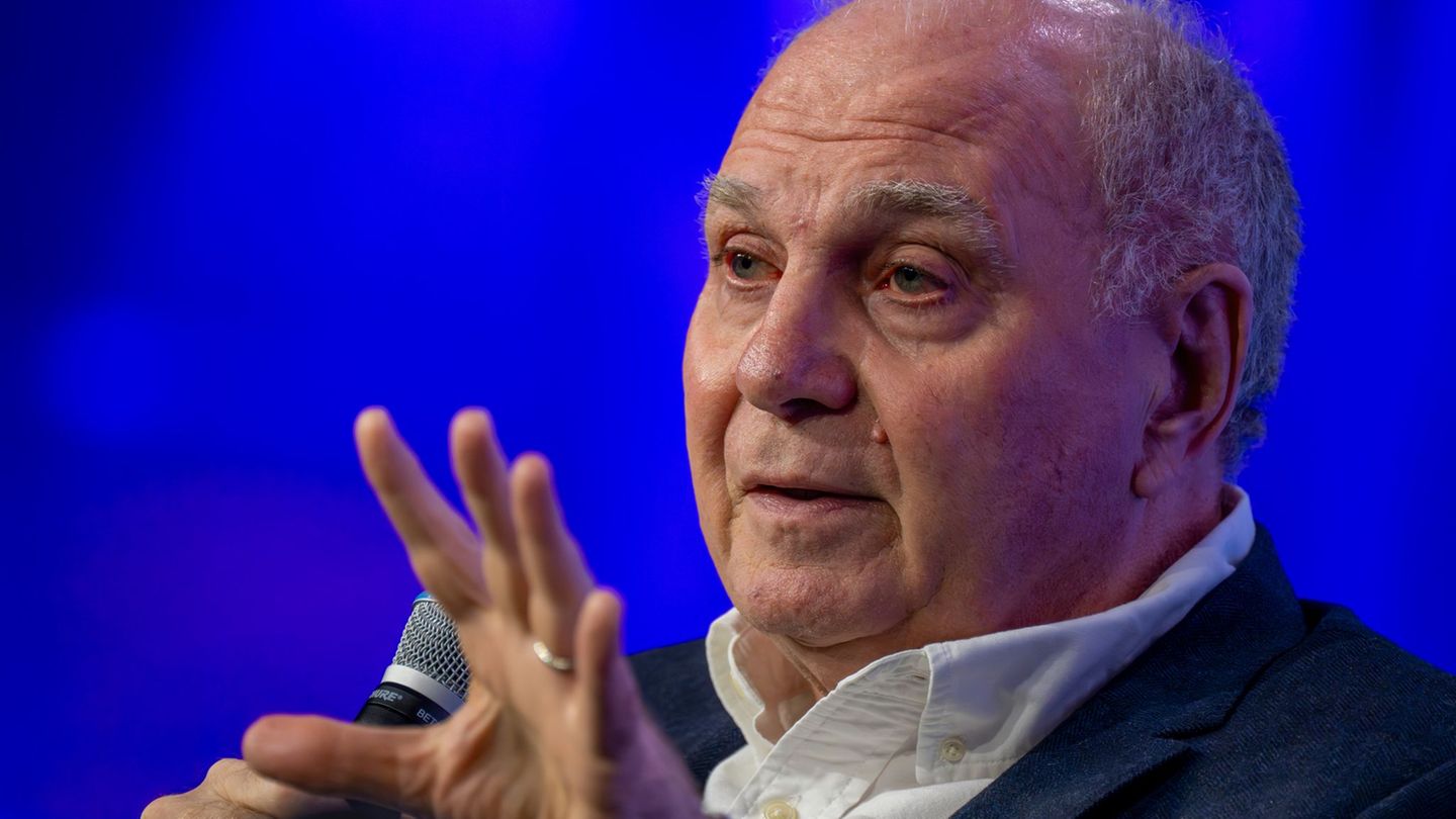 Uli Hoeneß hat über seine Zeit im Gefängnis erzählt. (Archivbild) Foto: Peter Kneffel/dpa