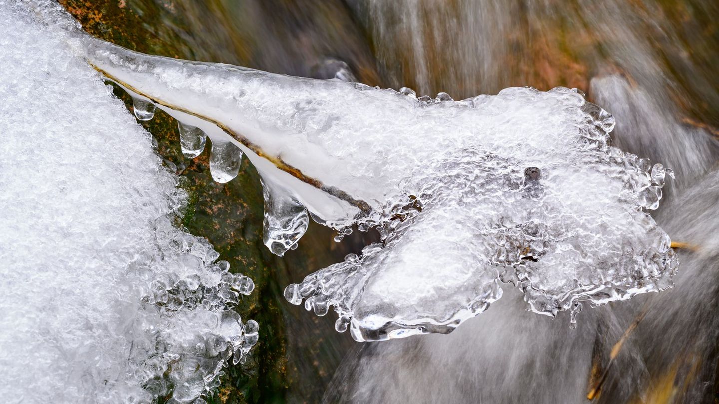 Mit dem Eis könnte es in Berlin und Brandenburg bald vorerst vorbei sein. (Symbolbild) Foto: Patrick Pleul/dpa