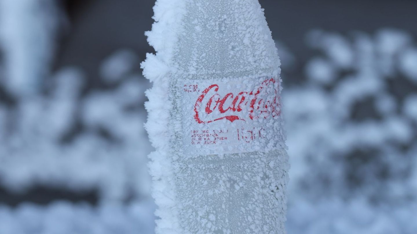 Auf dem Brocken erwartet der DWD am Donnerstag und Samstag stürmische bis orkanartige Böen. (Archivfoto) Foto: Matthias Bein/dpa