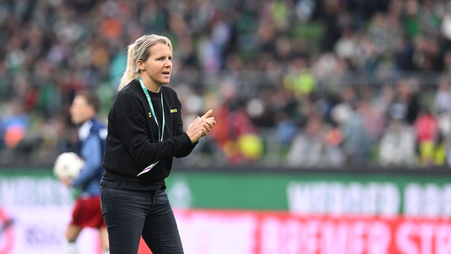 Werder-Trainerin Friederike Kromp. Foto: Carmen Jaspersen/dpa